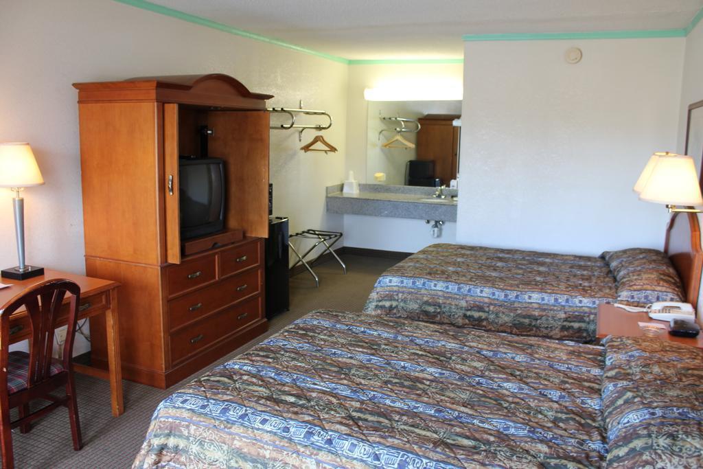 Econo Lodge Charlotte Airport Area Luaran gambar