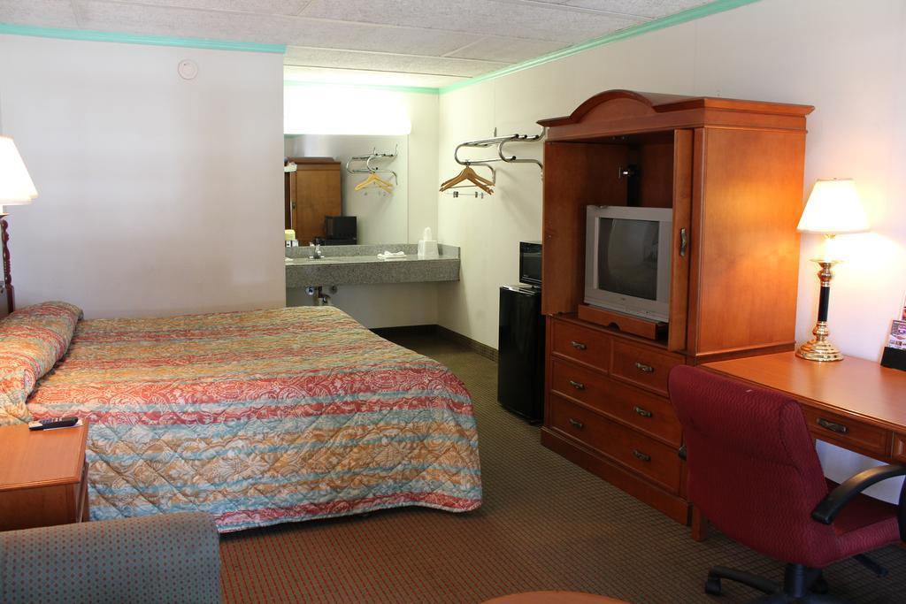 Econo Lodge Charlotte Airport Area Luaran gambar