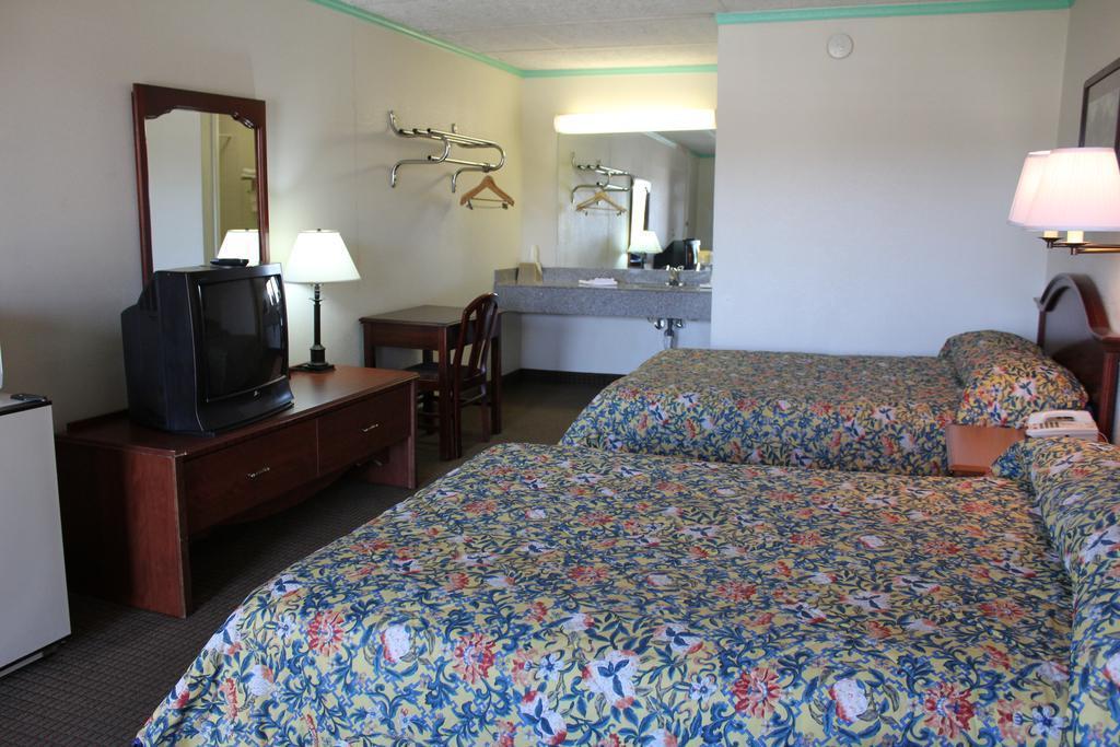 Econo Lodge Charlotte Airport Area Luaran gambar